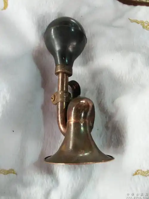 老北京式,铜喇叭