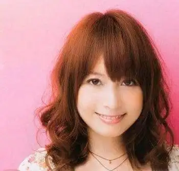 什么样的发型符合胖圆脸型 脸胖发型的图片(3)