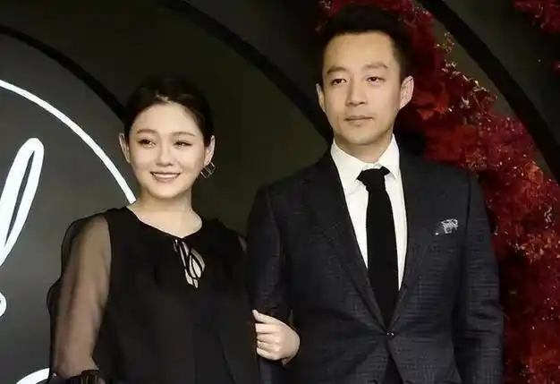 有高人指点汪小菲将s酒店并入雅高集团这回大s抢不走了