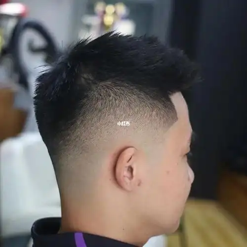 男生渐变飞机头#barber #barbershop #男士理发_理发_理发店_飞机头