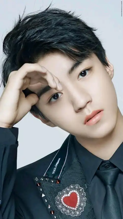 王俊凯的桃花眼是不是很绝