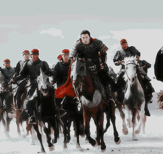 窦骁骑马戏有多帅