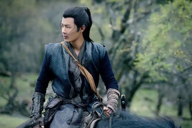 肖战疾冲开播两周年