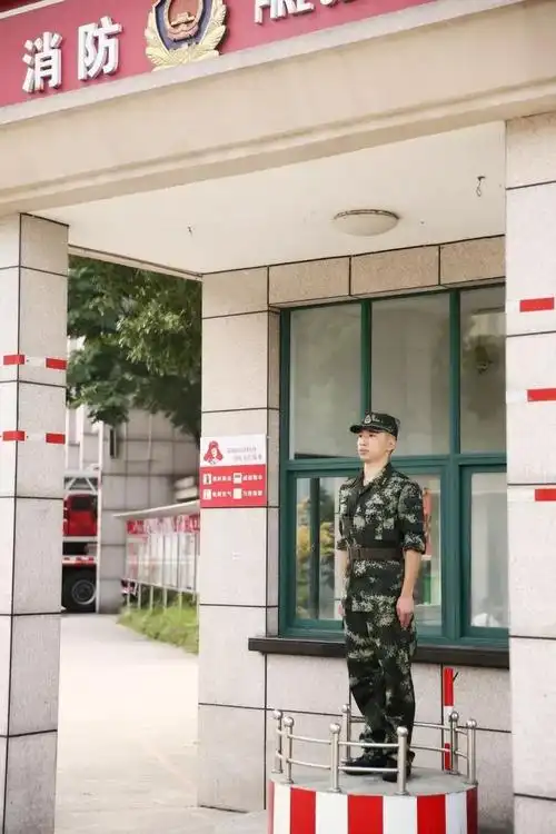 看过来丨杭州的消防员这样过八一