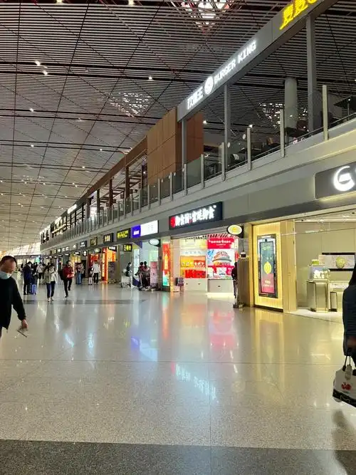 北京机场t3航站楼,等待值机的时候😀