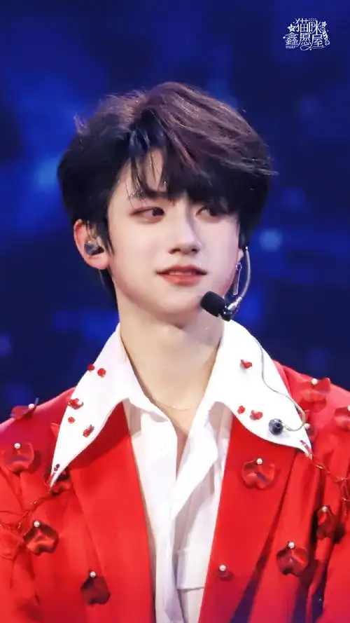 朱志鑫[超话]#7315#和朱志鑫一起秋日出行#-97「完美特务j掌控