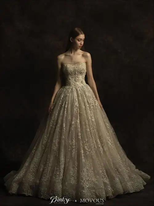 杭州pinky·双色婚纱-pinky高定系列-中国婚博会官网