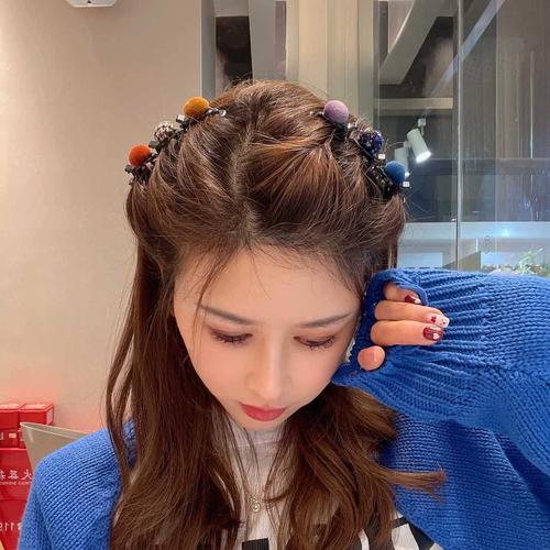 短发过渡期扎发打理发夹女侧边一字夹子头饰丝绒球球编发神器秋冬