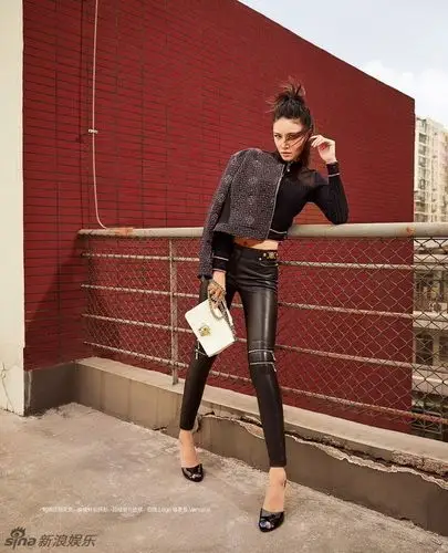 组图妩媚冰美人张蓝心性感秀长腿太撩人