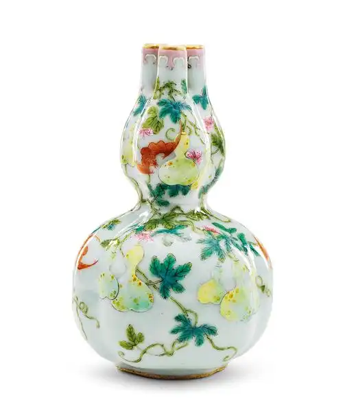 乾隆年制 铜胎画珐琅蝙蝠葫芦纹水盂