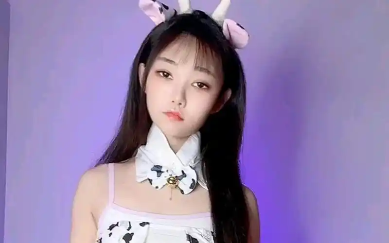 快手 伊婷小主播