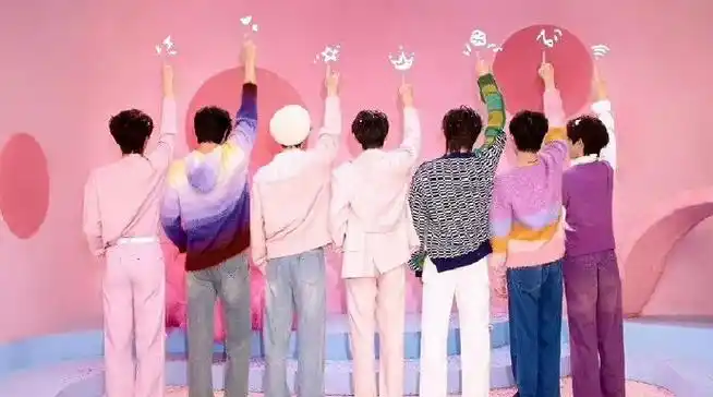 马嘉祺 丁程鑫 宋亚轩 刘耀文 张真源 严浩翔 贺峻霖时代少年团壁纸