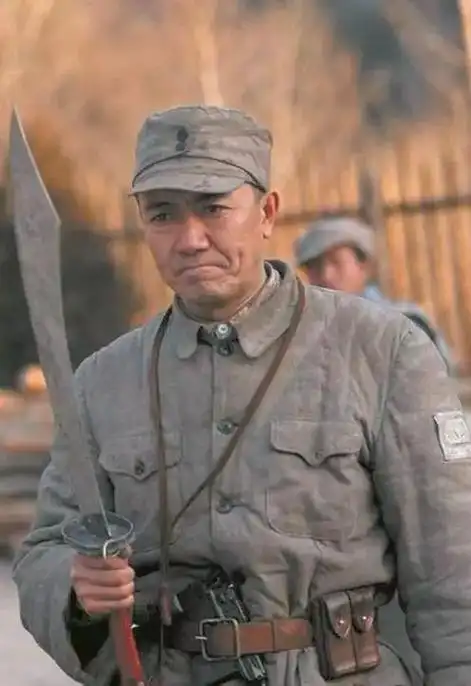 都记得"李云龙"而现实生活中的李幼斌也是十足的铁汉子