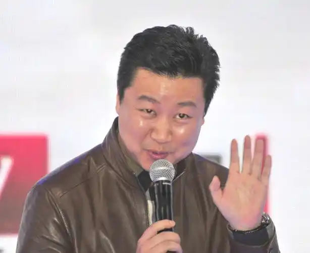 北京电视台主持人的风采.