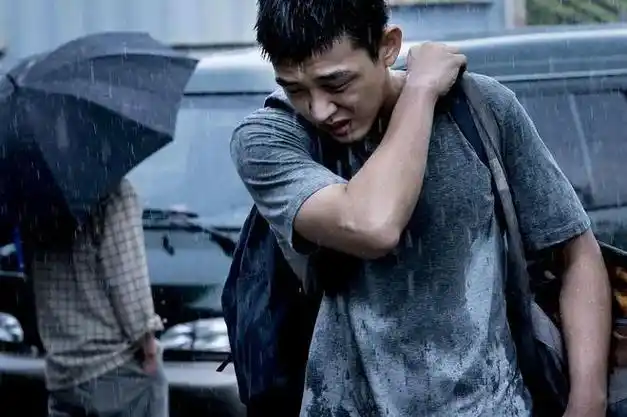 韩国电影推荐《燃烧》 跳一支舞来寻找生命的意义|惠美|刘亚仁|李沧东