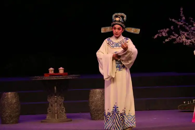 中南越剧团 气贯长虹 剧照