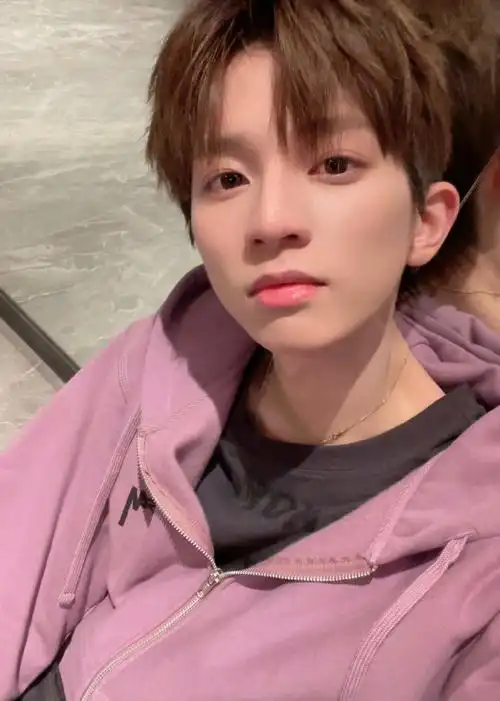 刘冠佑廿一新程 载光而行##刘冠佑0514生日快乐##宝藏狐有礼