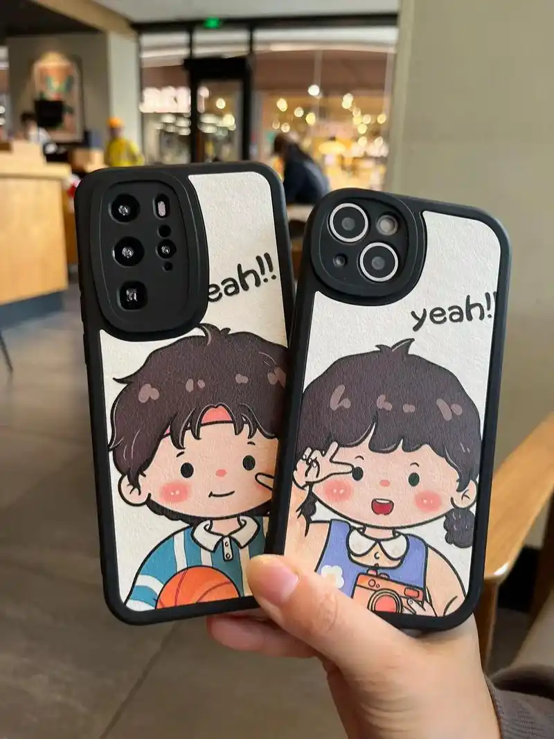 宝,你要和我一起用情侣手机壳.