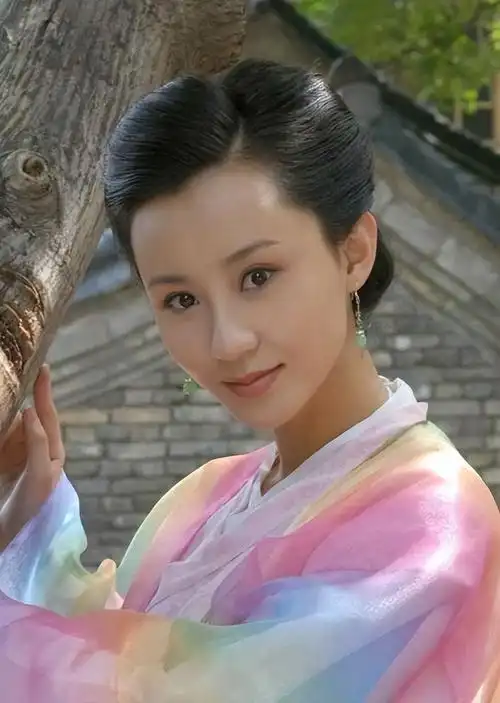 与黄晓明分手20年后,初恋女友刘立淇如今怎么样了?