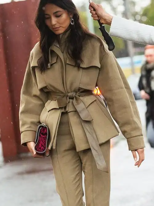 要想艳压阳光明媚的春天宋茜马思纯的猎装夹克你不得来一套