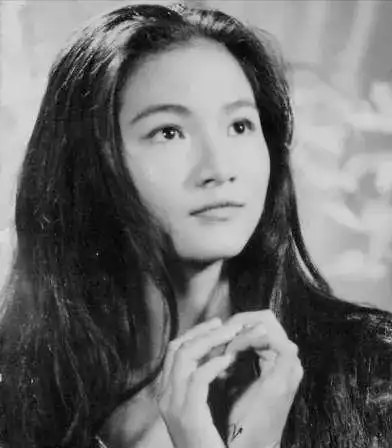 她是中国第一打女,颜值不输林青霞,46岁复出被周星驰捧红