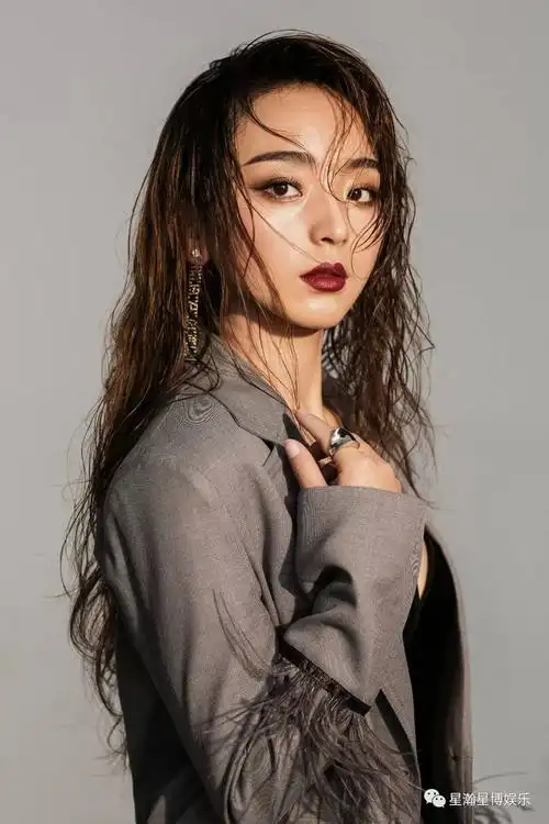 瀚博文旅集团签约"藏族小美女"华语乐坛新生代歌手sara三郎哈姆!