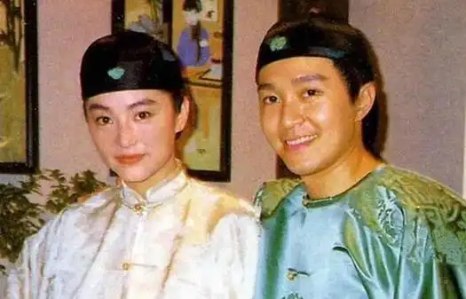 ="22375">王晶 /a>执导, a target="_blank" href="/item/周星驰/1699