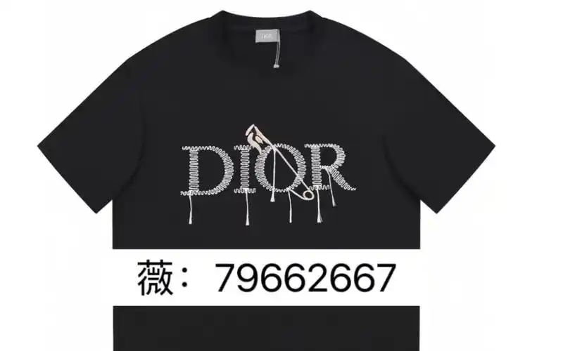 说一下仿的dior迪奥别针字母logo刺绣情侣款短袖tee