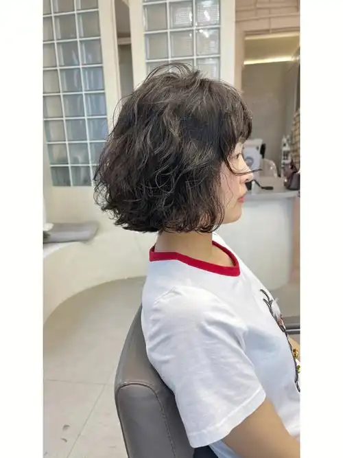 头发细软少免打理发型