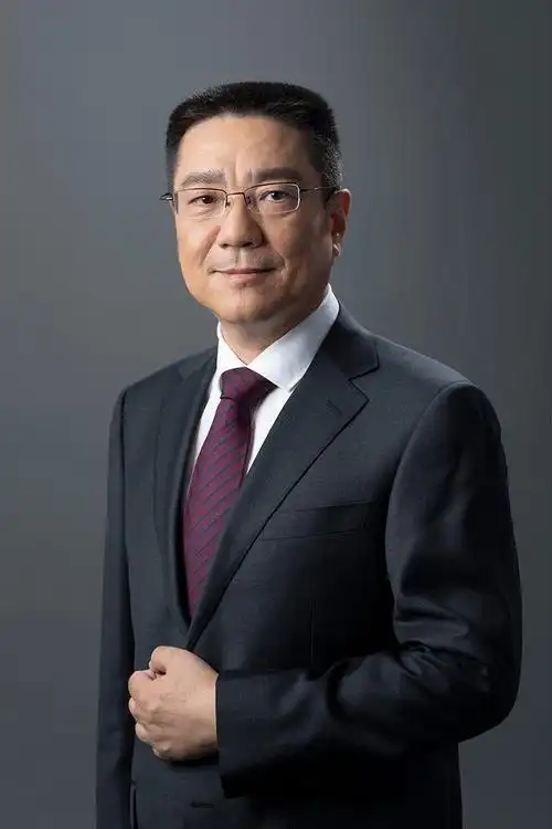 如何为国企老板拍摄形象照