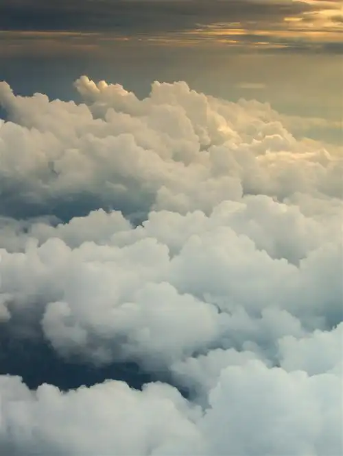 高空云层图片-高空云层图片高清下载-高空云层图片素材大全