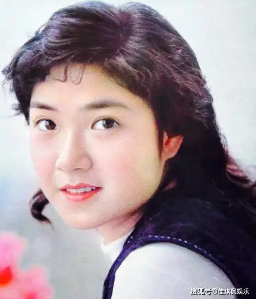 任冶湘息影32年,罕见照片曝光,昔日清纯美女,患病后像换了个人_观众