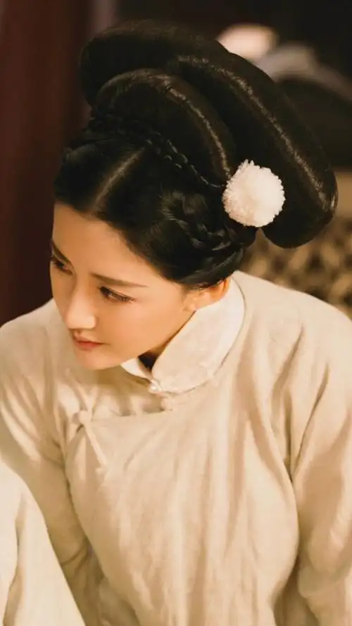 独步天下-阿巴亥-陈欣予饰