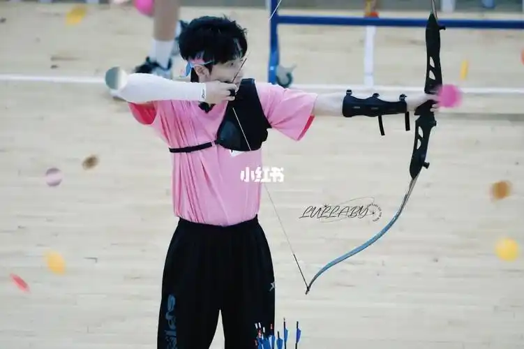 湿发小08和射箭小08#严浩翔  #時代少年团