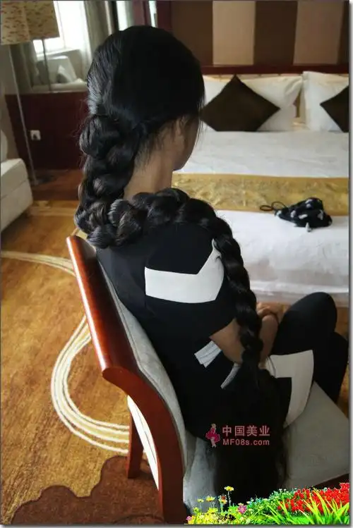 剪下新疆姑娘的超粗长发(10)