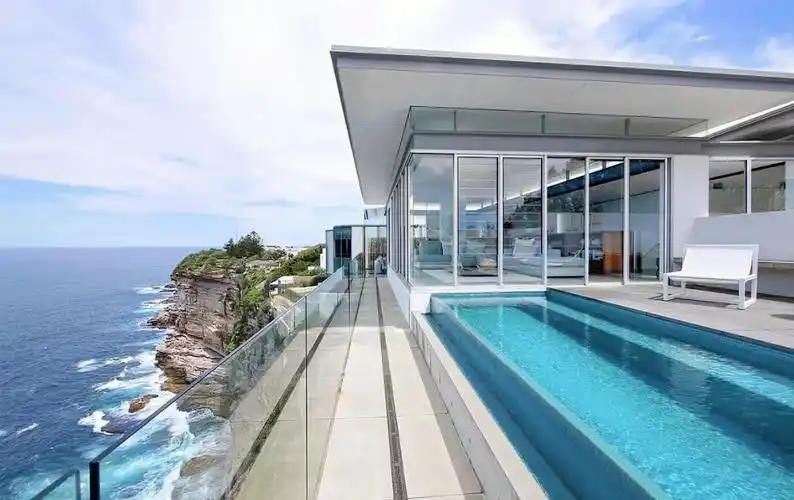 悉尼上东区一线海景别墅