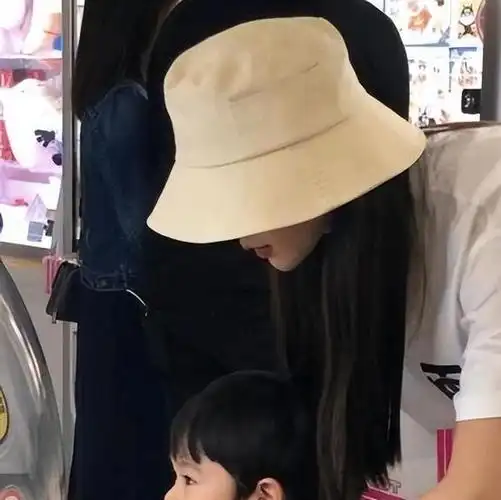 小海绵照片被神秘打码|杨颖|张嘉倪|青岛市_网易订阅