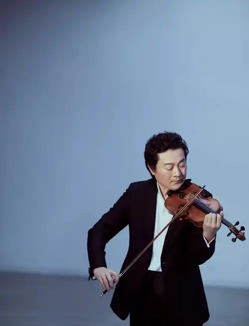 当之无愧第一人,一把魔弓走天下!_吕思清