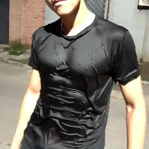 邓超秀腹肌网友却吐槽他是p的