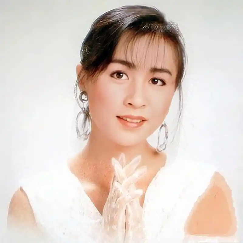 在那个无ps还美女如云的年代,来看看刘嘉玲年轻时候的样子吧