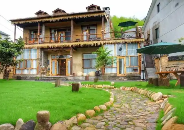 被网友评为中国最美民宿之一的漂亮房子 !这个民宿是首选!