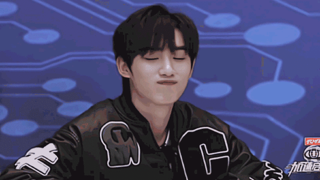 丁程鑫被吓的反应#小丁:我感到害怕05哈哈哈哈哈被吓到的小表情和