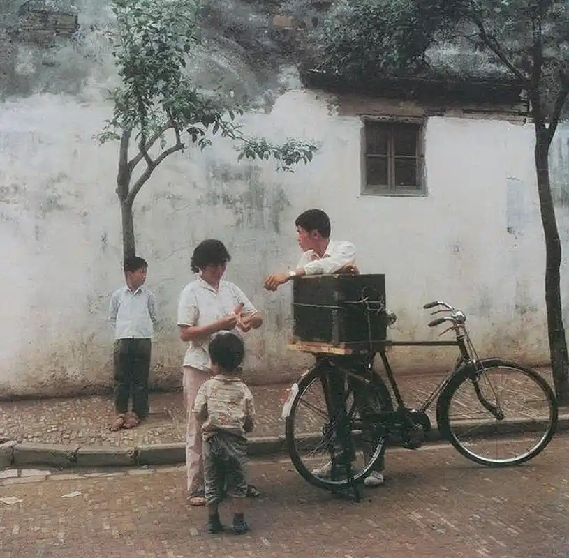 老照片:1980—1990,18张珍贵彩照带你重温80后的童年