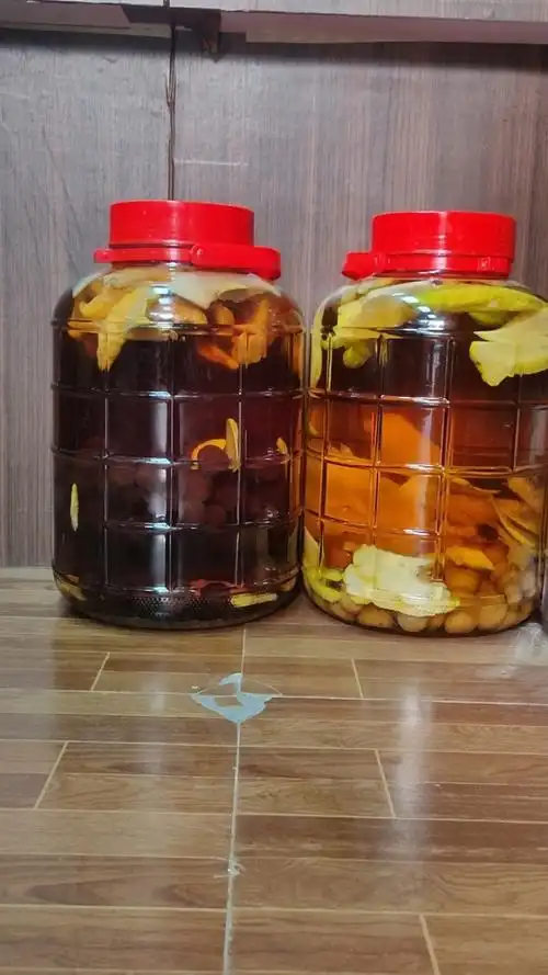 佛手瓜加野生刺梨泡酒喝了补肾益智,增强免疫力壮阳等!