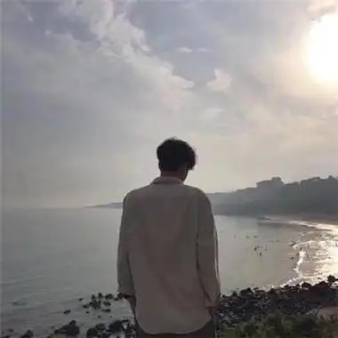 qq头像最新男背影欧美风男生头像图片