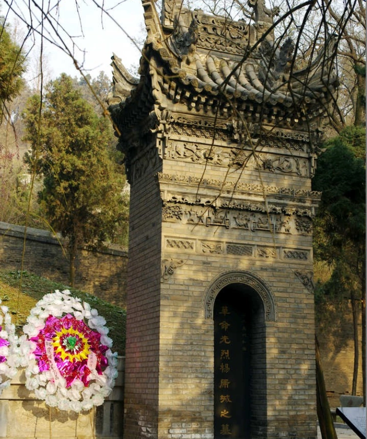 杨虎城将军烈士陵园,"小萝卜头"被杀时才8岁