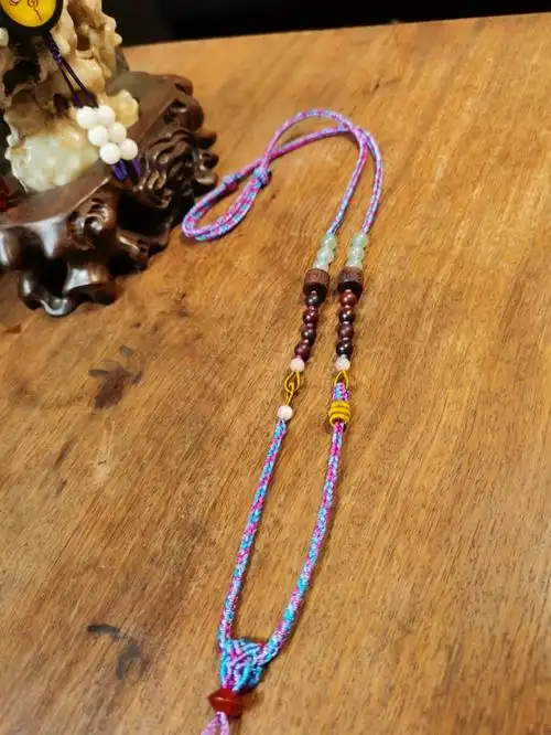 彩虹色手编项链绳