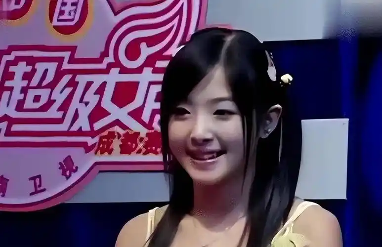 张含韵:15岁走红,被人恶p不雅照诬陷,遭酸酸乳"白嫖"20亿?