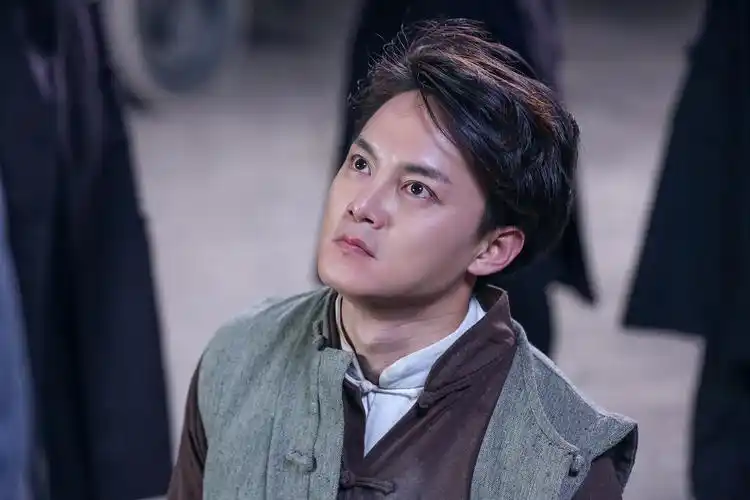 电视剧《麻雀》-尹正剧照