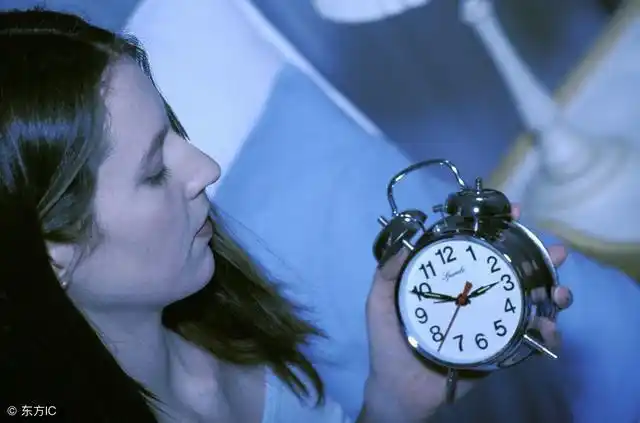 一定频率声音可以助眠(晚上听音乐真的能助眠吗)(1)